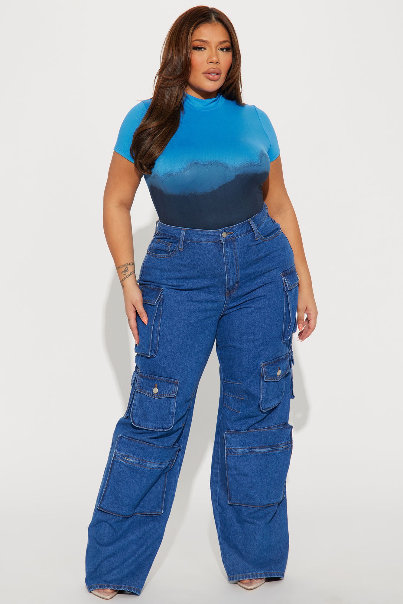 02-02-23Studio4_ID_AC_14-19-14_47_EJ2470N_Bluecombo_P_6881_PLUS_JB