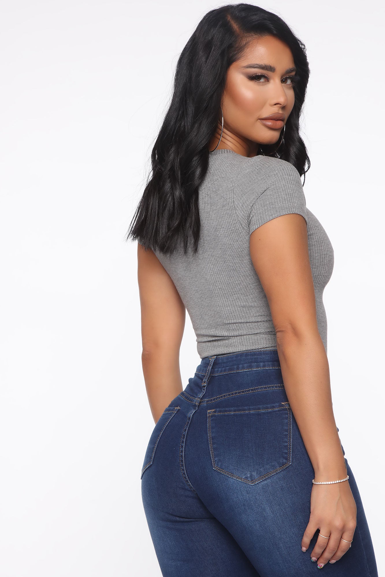 02-20-20_Studio_3_RM_ES_09-26-58_14__RT62065_HeatherGrey_P_0166_NT