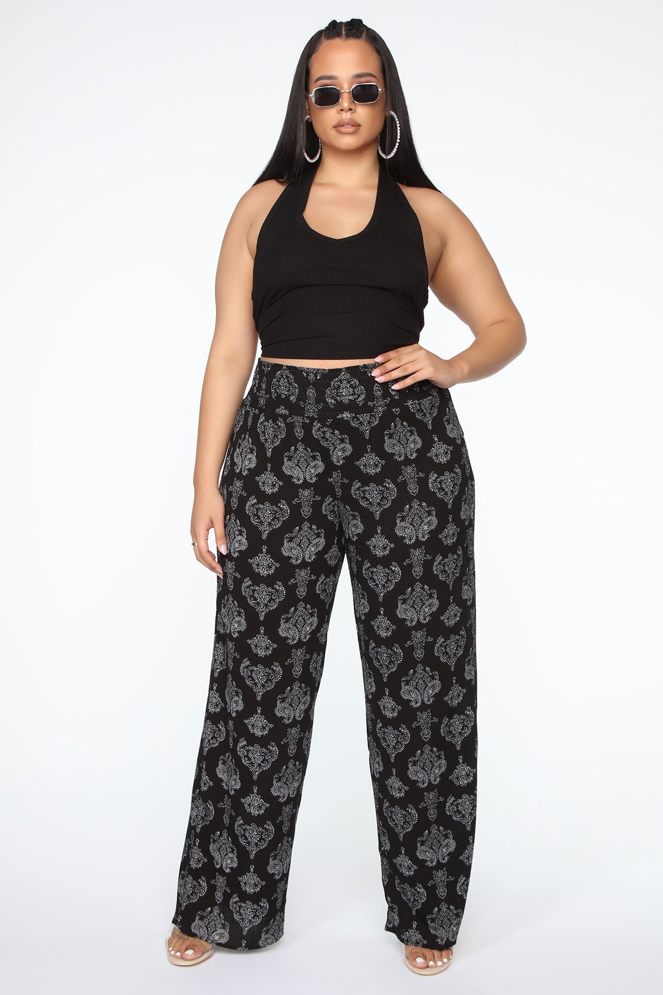 03-18-20Studio3_MS_LE_11-46-06_PLUS1_V14357PFN_Black_P_PLUS_2_RA