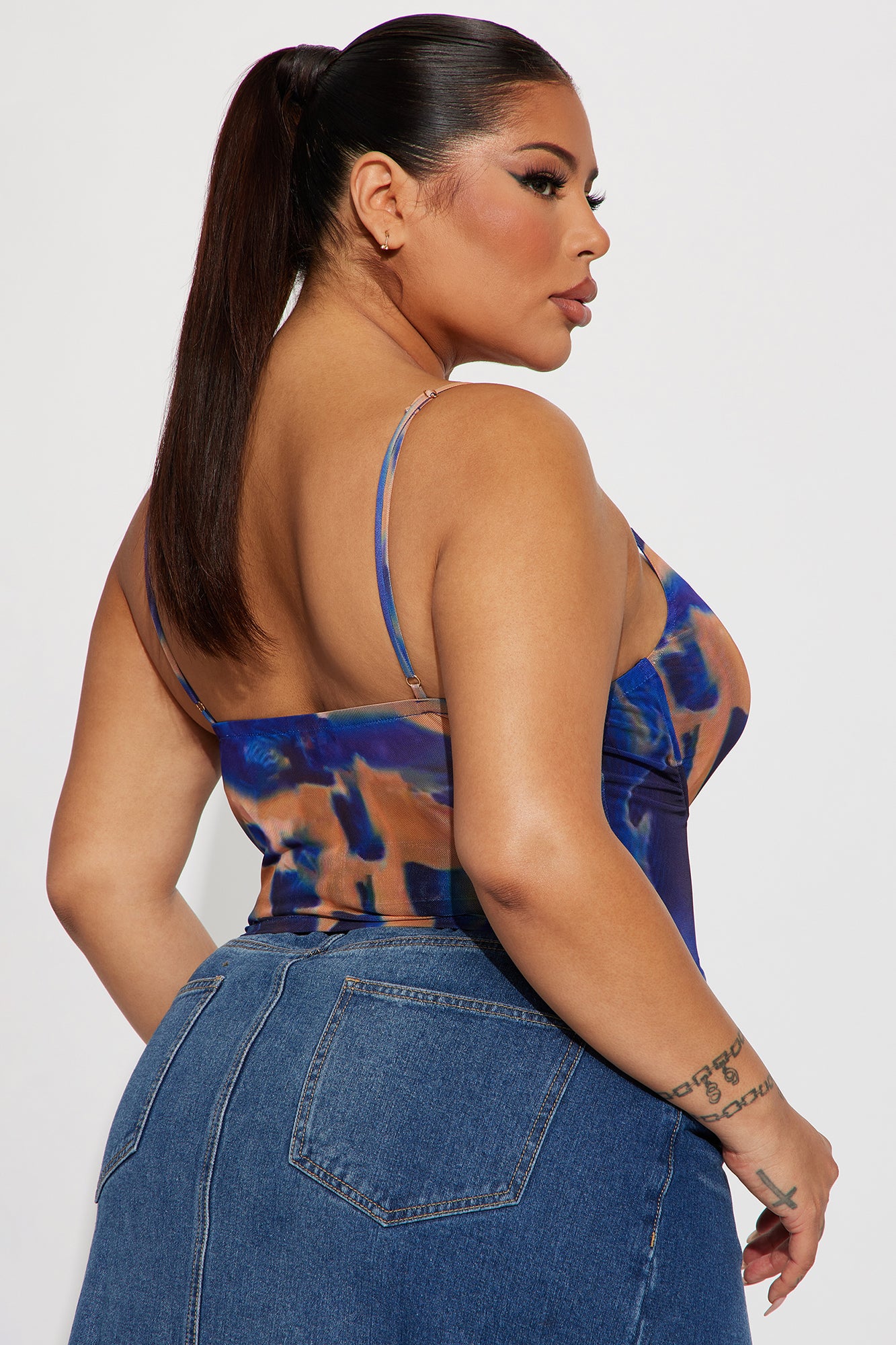 05-18-23Studio4_CXB_AC_13-59-00_37_T50071C_Royalcombo_P_41580_PLUS_PXF