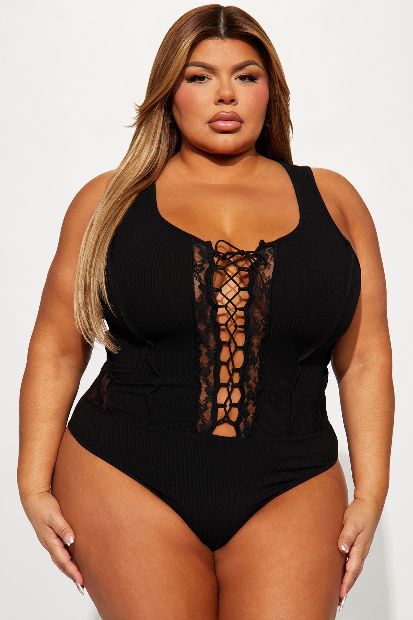 05-22-23Studio4_KT_AP_14-03-52_36_TGI5874_Black_P_1036_PLUS_PXF