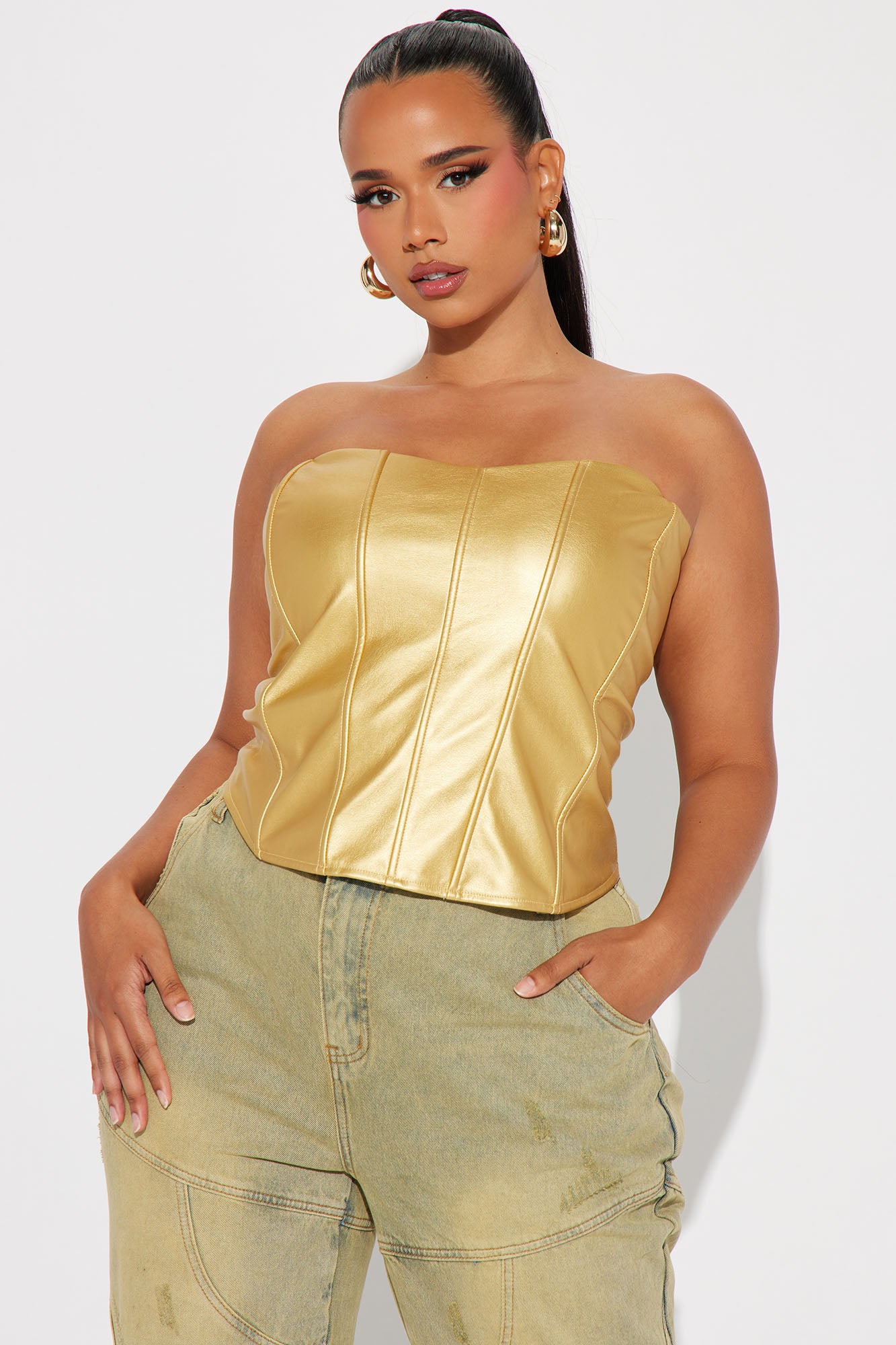 08-11-23Studio4_KF_PC_12-24-45__1_J4K8977C_Gold_P_25029_PLUS_SG