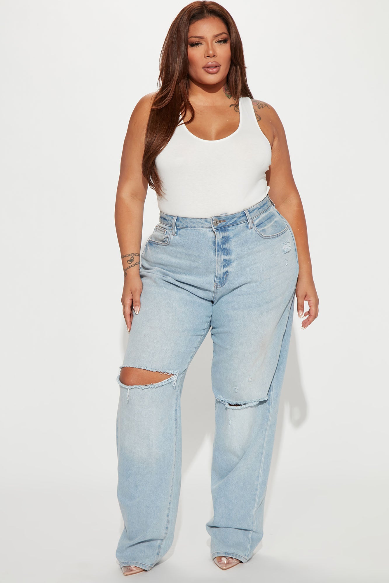 09-06-22Studio1_RT_AS_10-59-27_21_JK17146_White_12138_PLUS_EH_EH