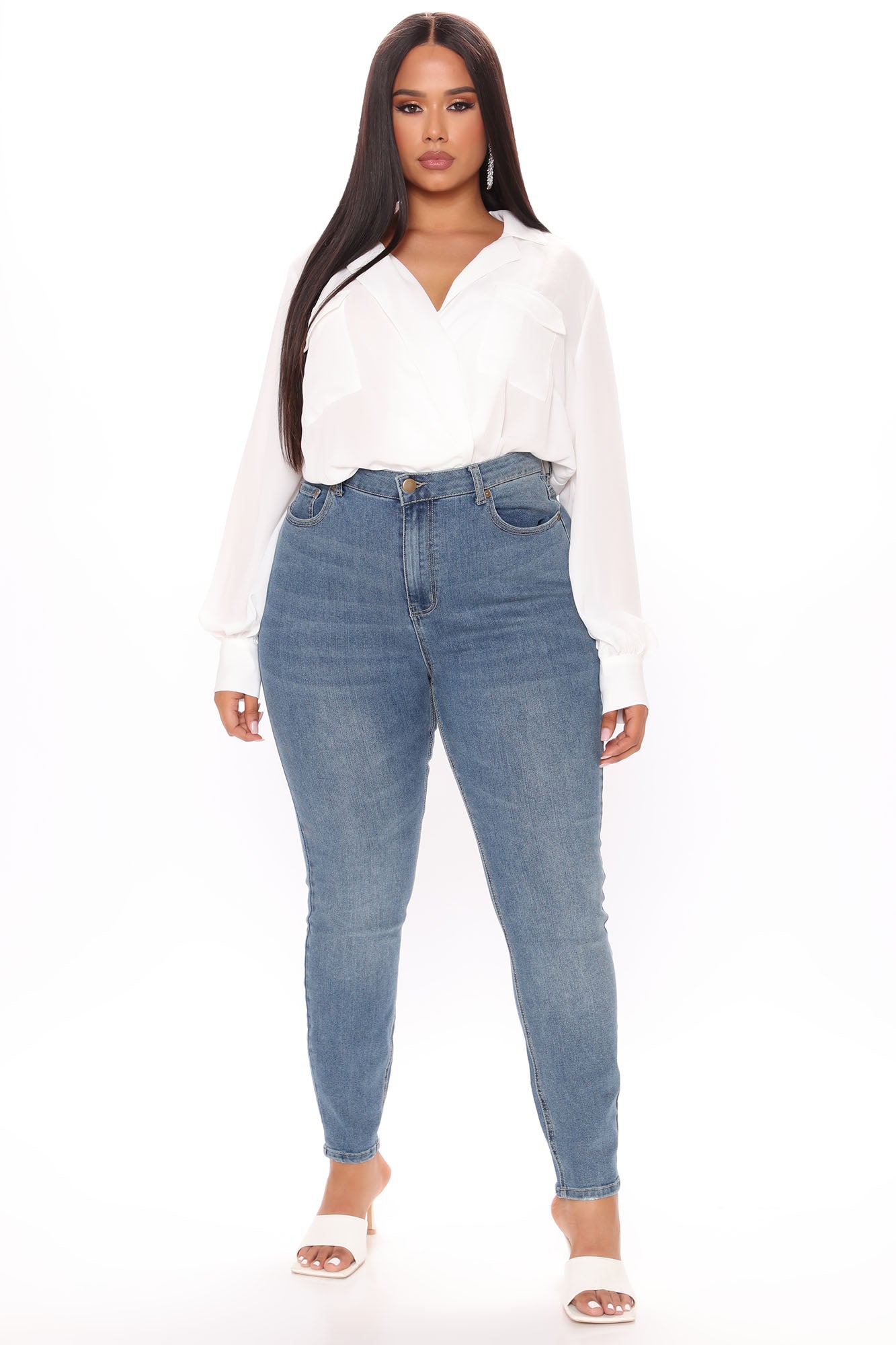 09-28-20Studio4_CE_ON_11-28-21_27_BDST1021_Ivory_53137_PLUS_KL