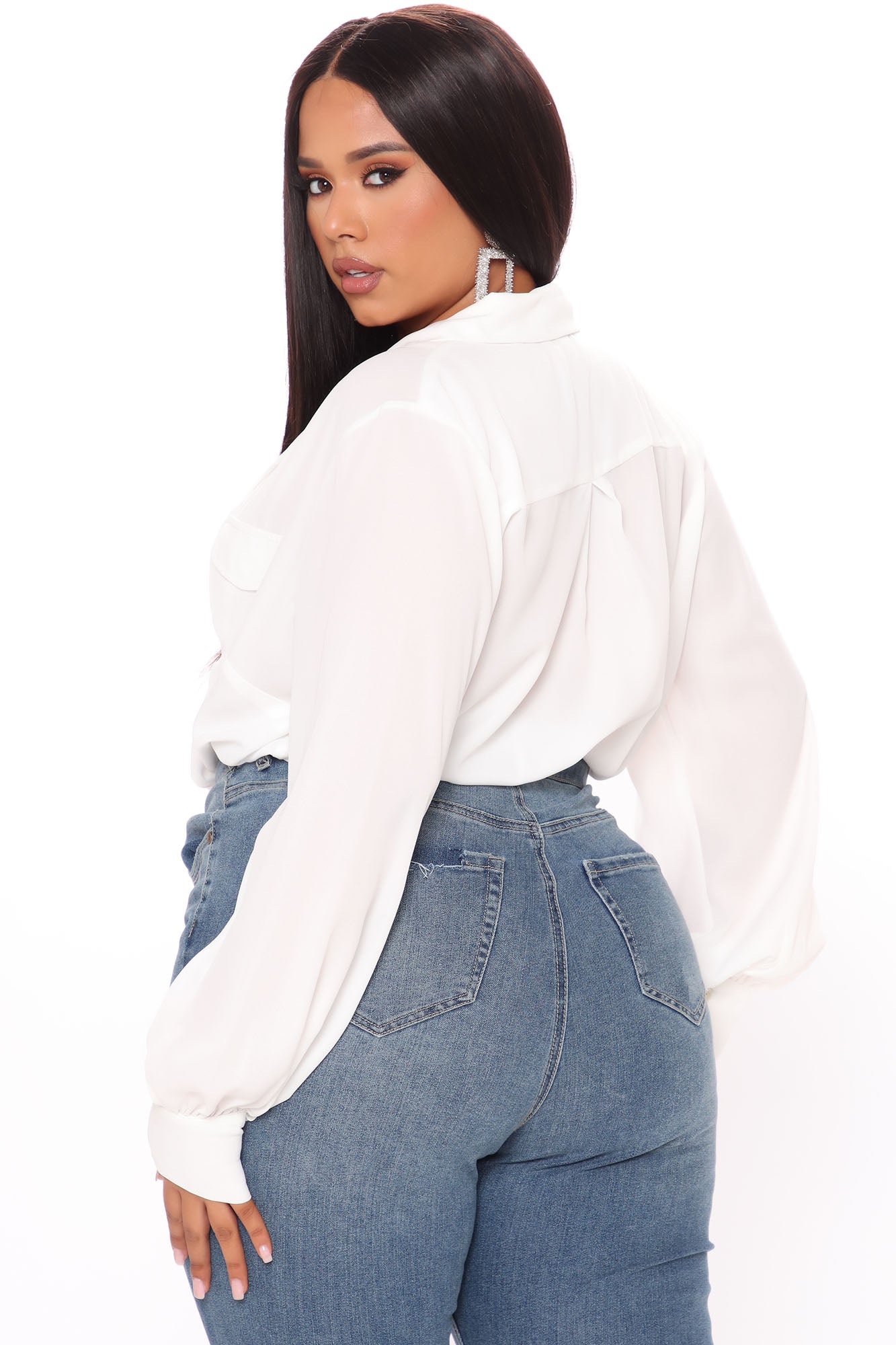 09-28-20Studio4_CE_ON_11-28-55_27_BDST1021_Ivory_53144_PLUS_KL