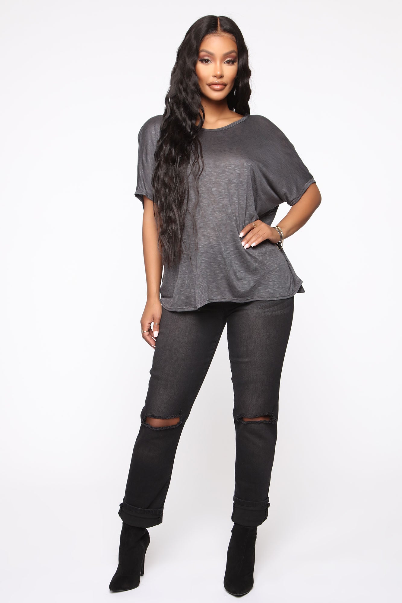 10-07-19_Studio_1_DV_OM_15-31-17_41__T1566_Charcoal_3957_JD